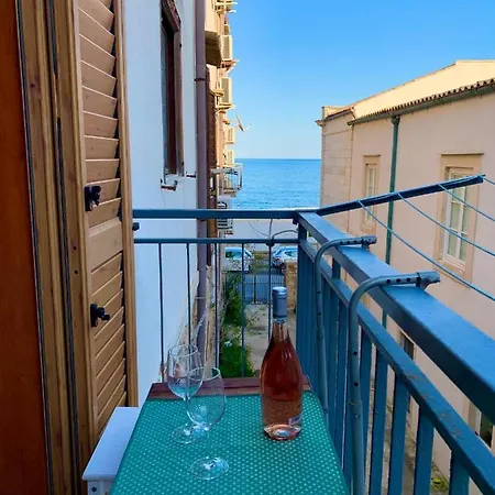 Casa Levante *